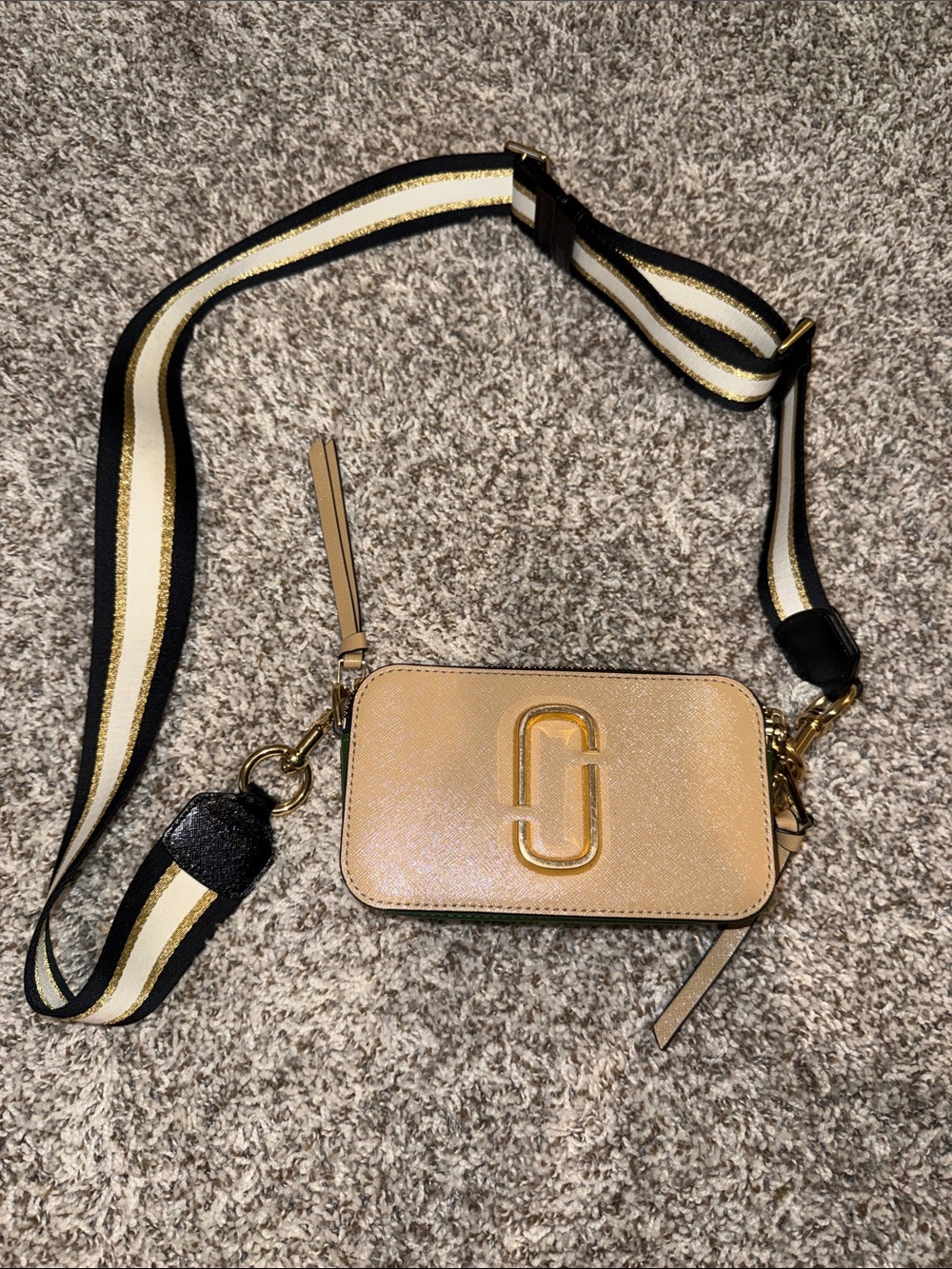 Marc Jacobs Snapshot Crossbody Bag – Beige/Gold – Excellent Condition